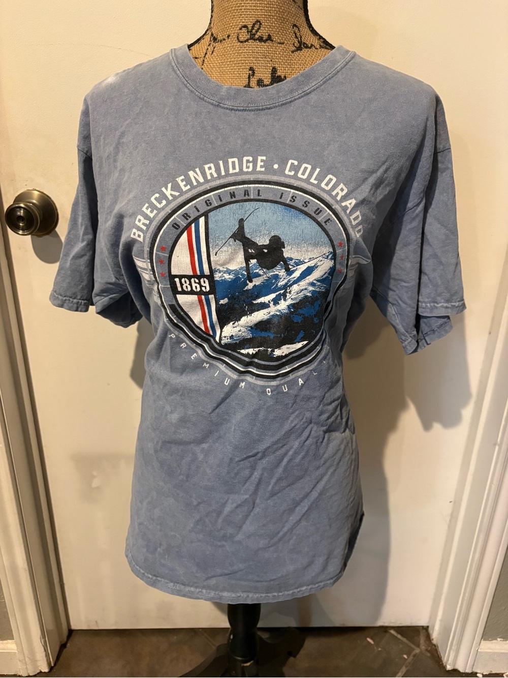 Breckenridge Colorado Blue Graphic Tee - Men's Casual Shirt